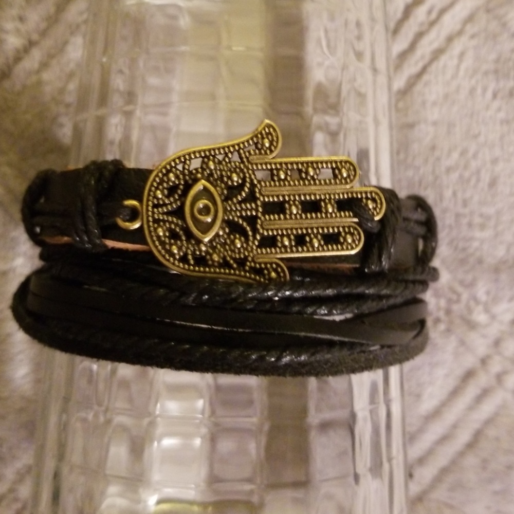 Handmade Hamsa charm Leather Bracelet - Picture 2 of 2